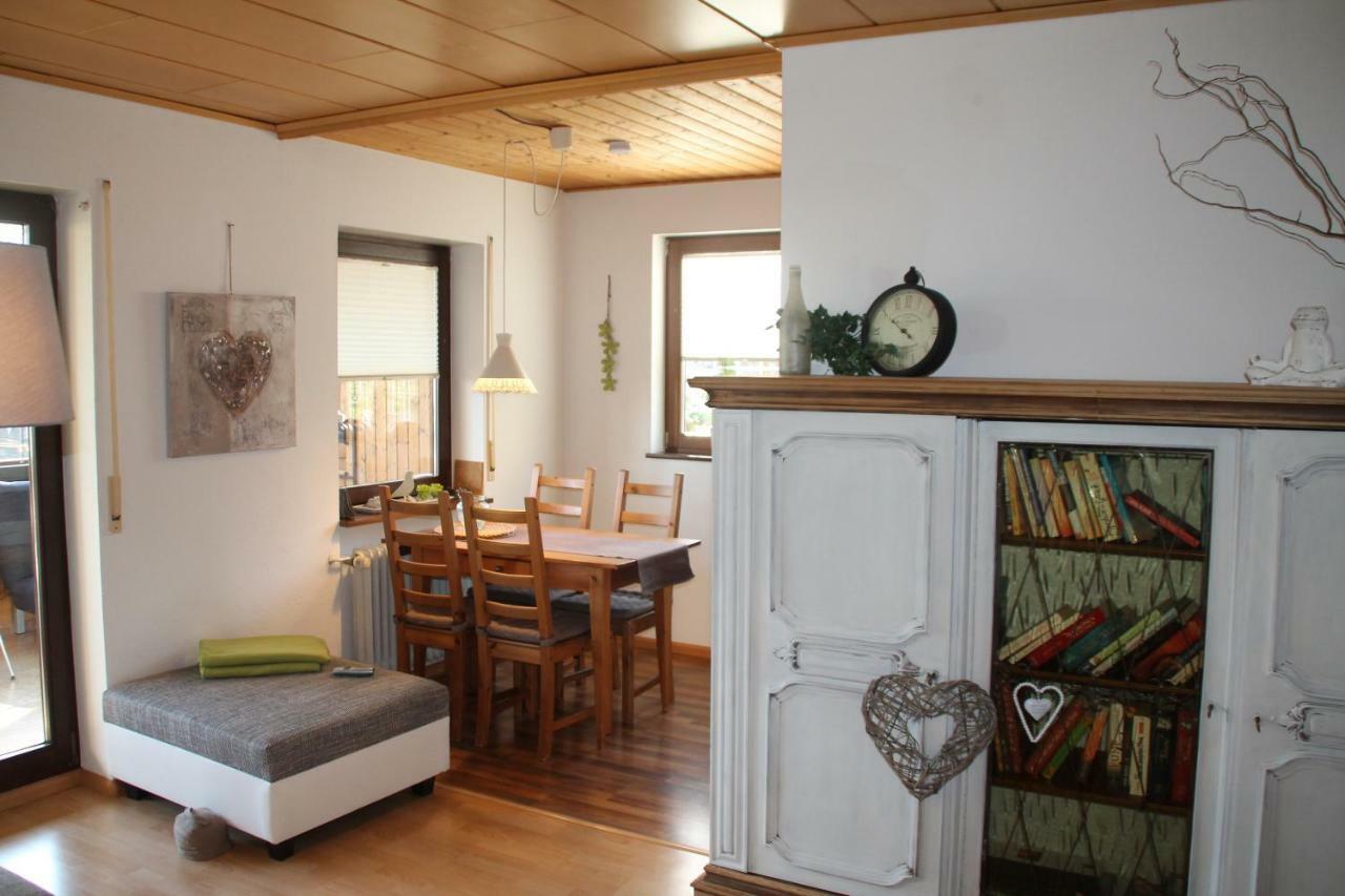 Ferienwohnung Mit Herz In Лауфенбург Екстериор снимка