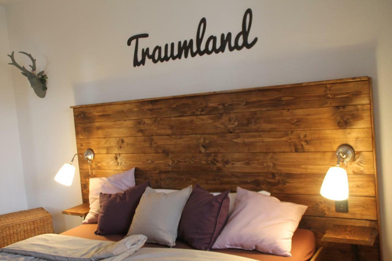 Ferienwohnung Mit Herz In Лауфенбург Екстериор снимка